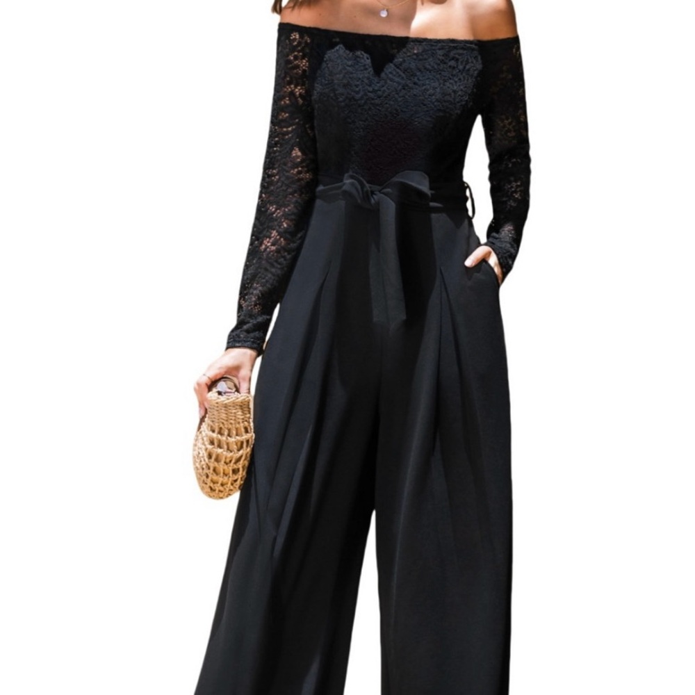 Cupshe Black Lace Jumpsuit with Elegant Wide-Leg Design